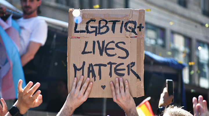 Relatório aponta falhas no combate à violência contra pessoas LGBTQIA+